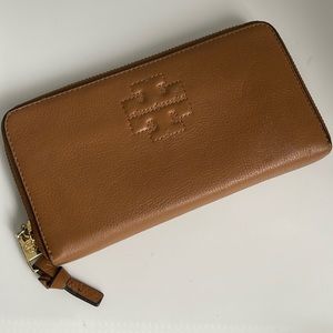 Tory Burch Light Brown Wallet Zip